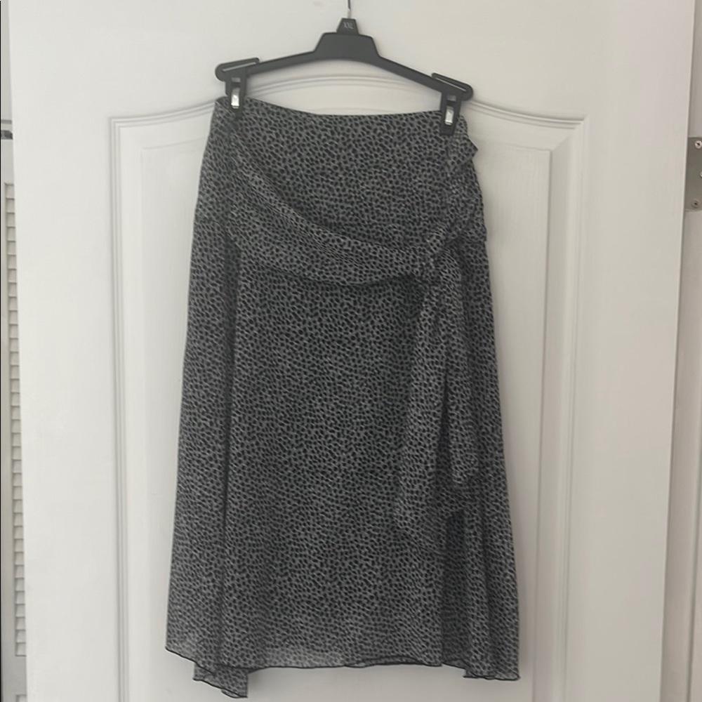 Elegant Black Patterned Women's Skirt